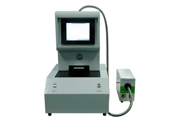 Structure and Performance Analysis of LCD Polarizer